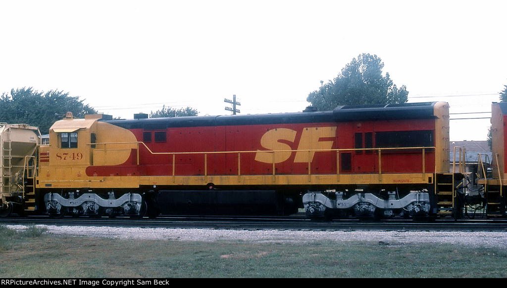 ATSF 8749