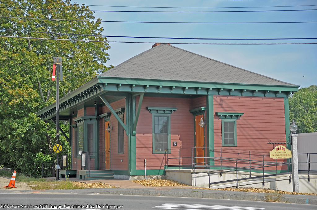 old BM train station