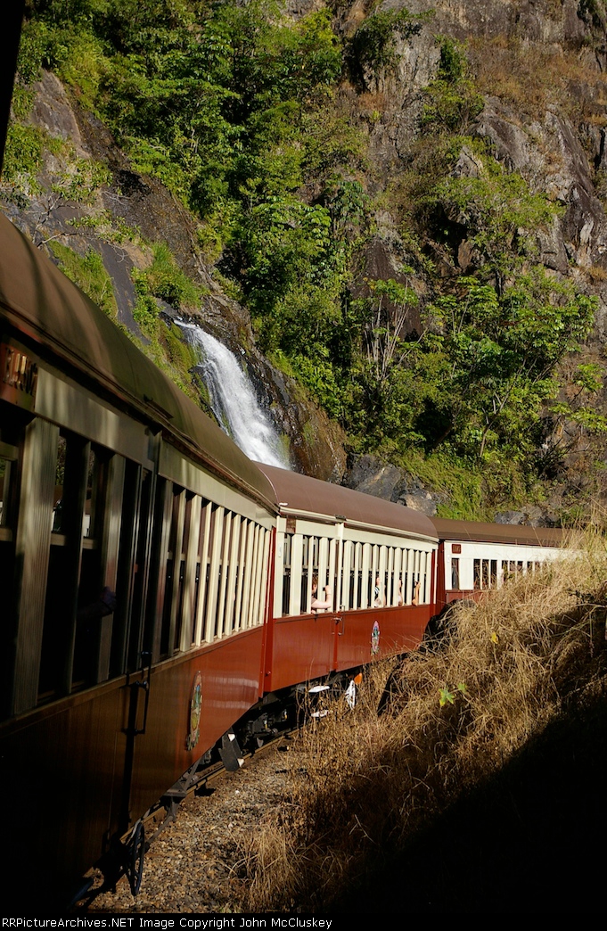 Waterfalls and gorges are a scenic highlight along the route
