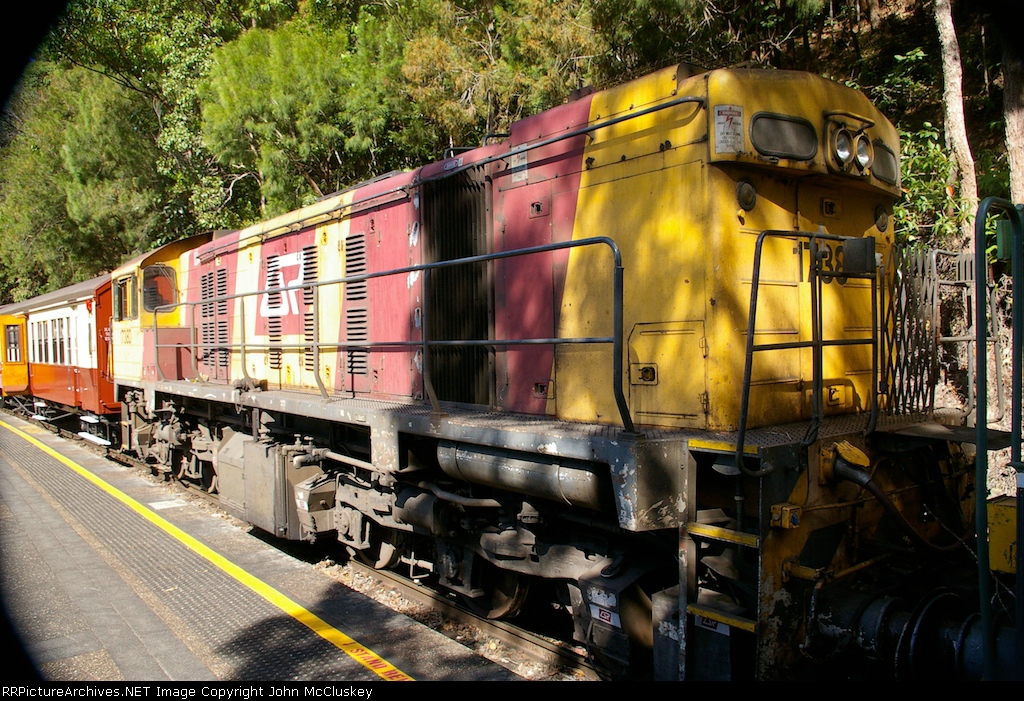 Queensland Rail National, 1076mm Gauge, ClydeEMD GL18C 1738D