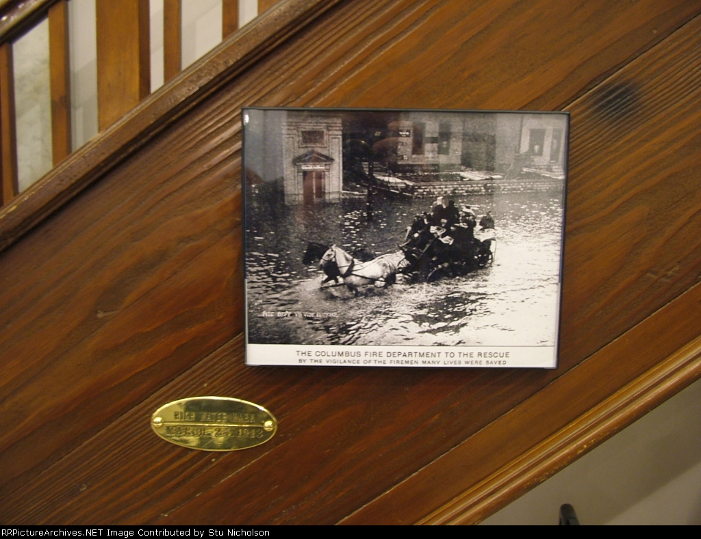 Picture showing the depot flooded in 1913.