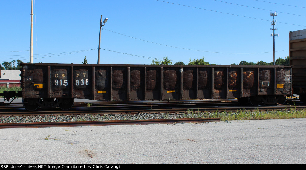 CSXT 915838