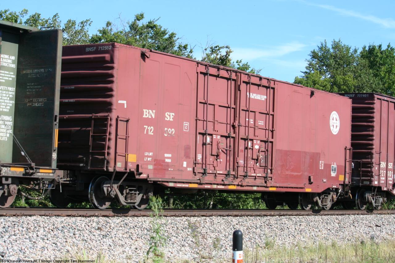 BNSF 712592
