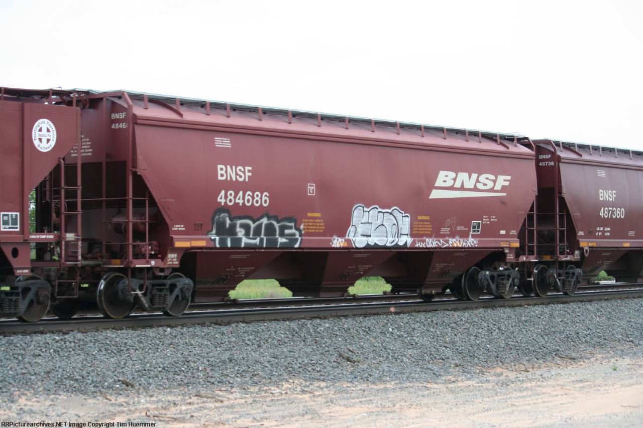 BNSF 484686