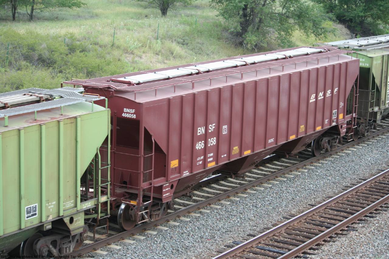 BNSF 466058