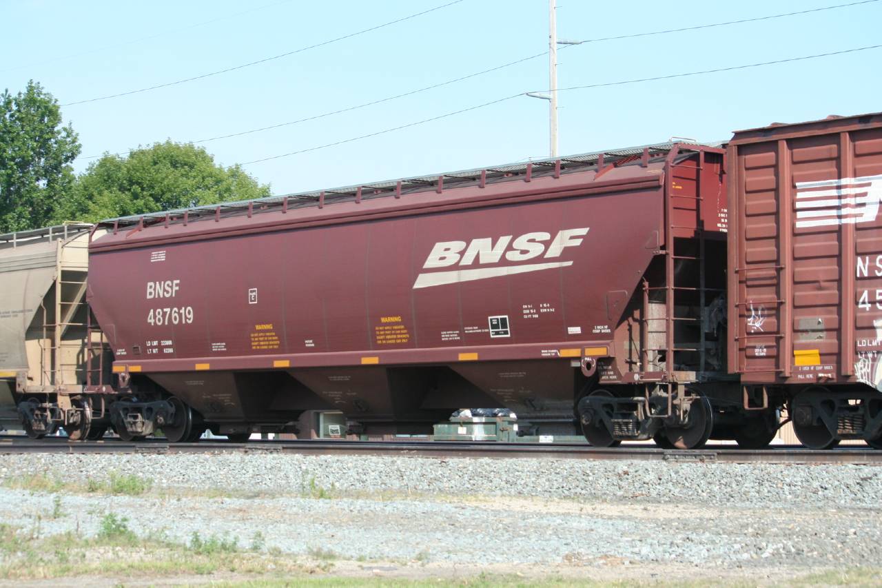 BNSF 487619