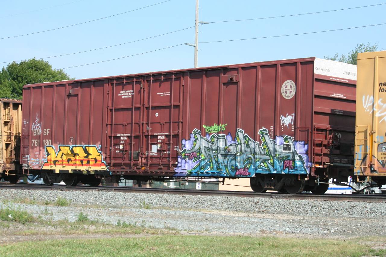 BNSF 761180