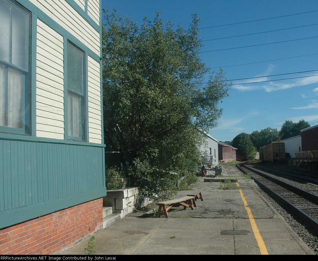 Lee Former NH Station