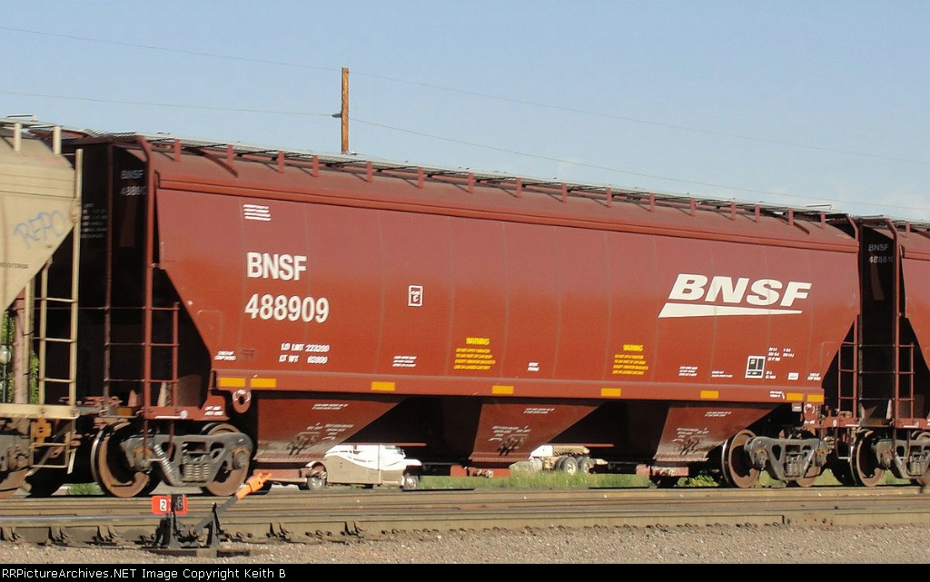 BNSF 488909