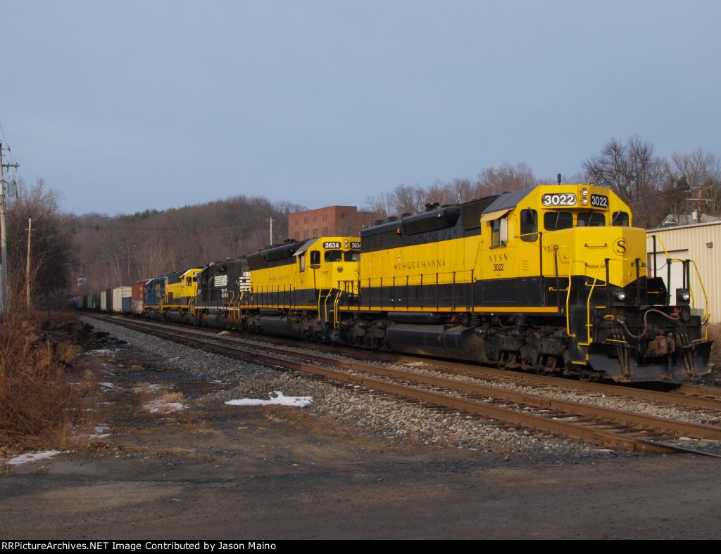 su 100 waiting to head south