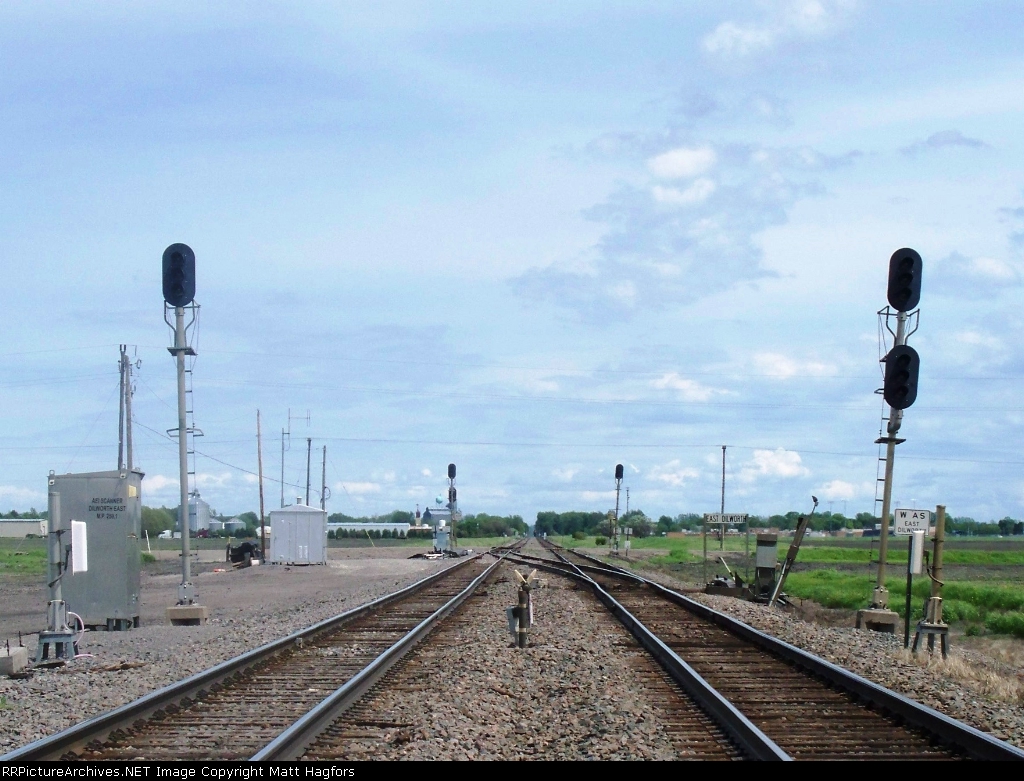 BNSF "East Dilworth", K.O. Sub. OCS. YL. Converted to CTC Summer 2013.