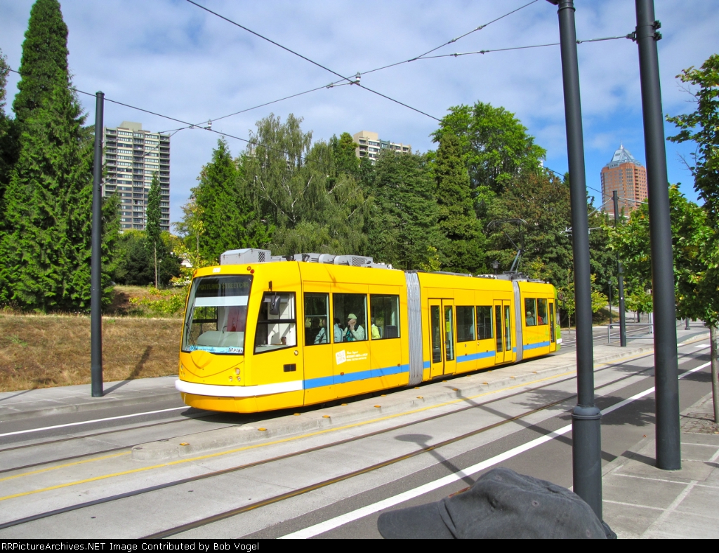 Portland Streetcar 008