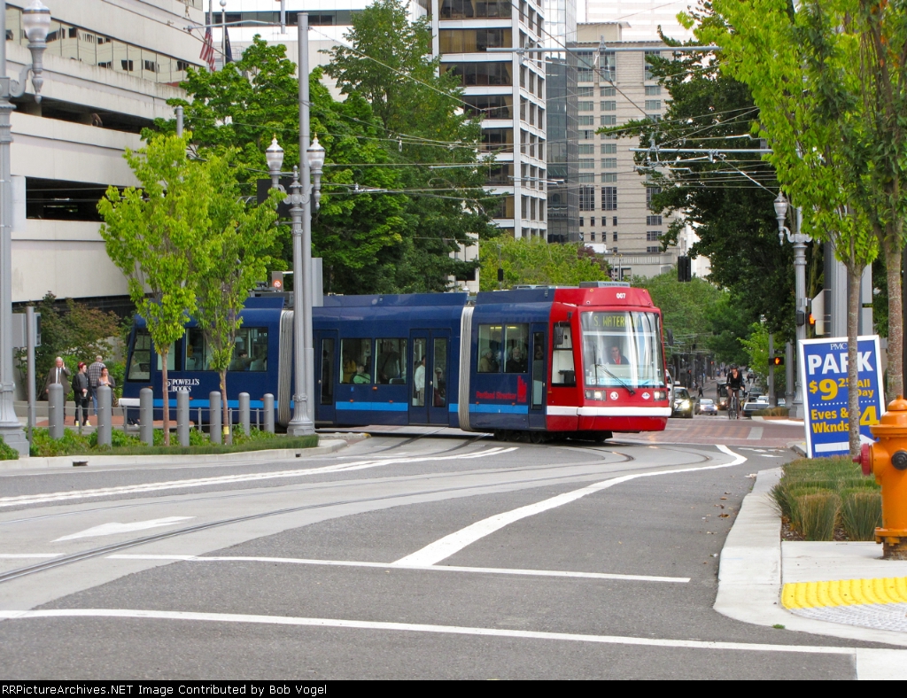 Portland Streetcar 007