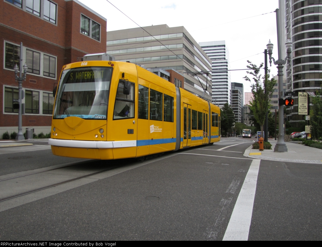 Portland Streetcar 008