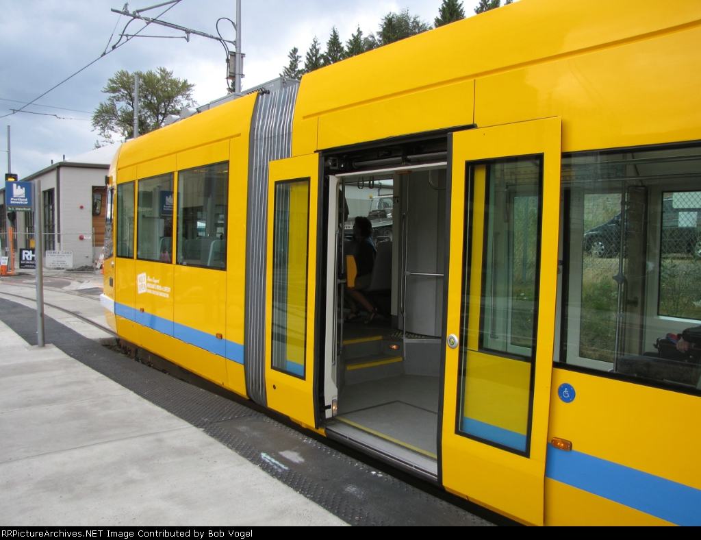 Portland Streetcar 008