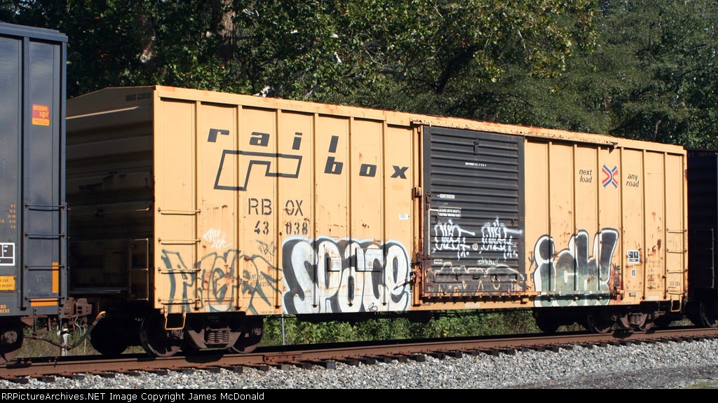 RBOX 43038