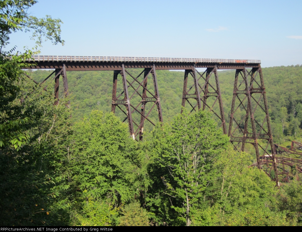 The longer of the remaining portions of the Kinzua Bridge