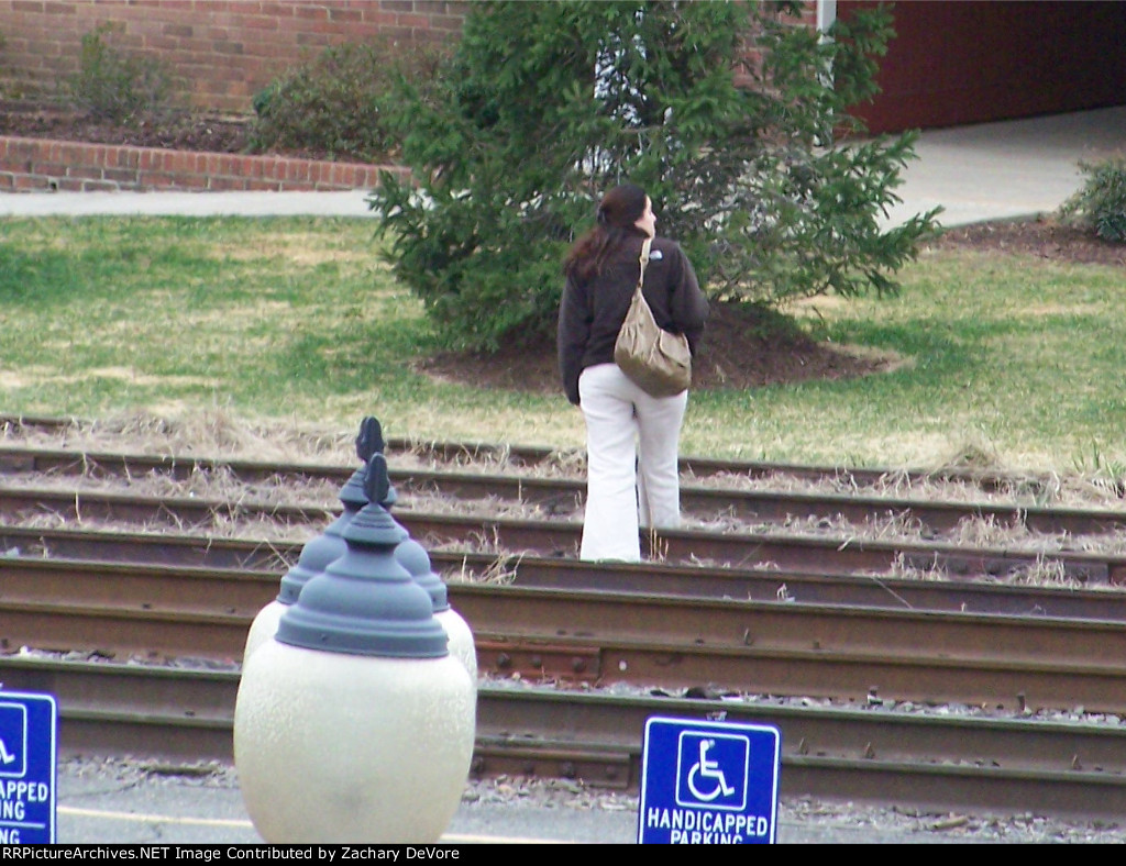 Let's Count the Mistakes that this Young Lady Made