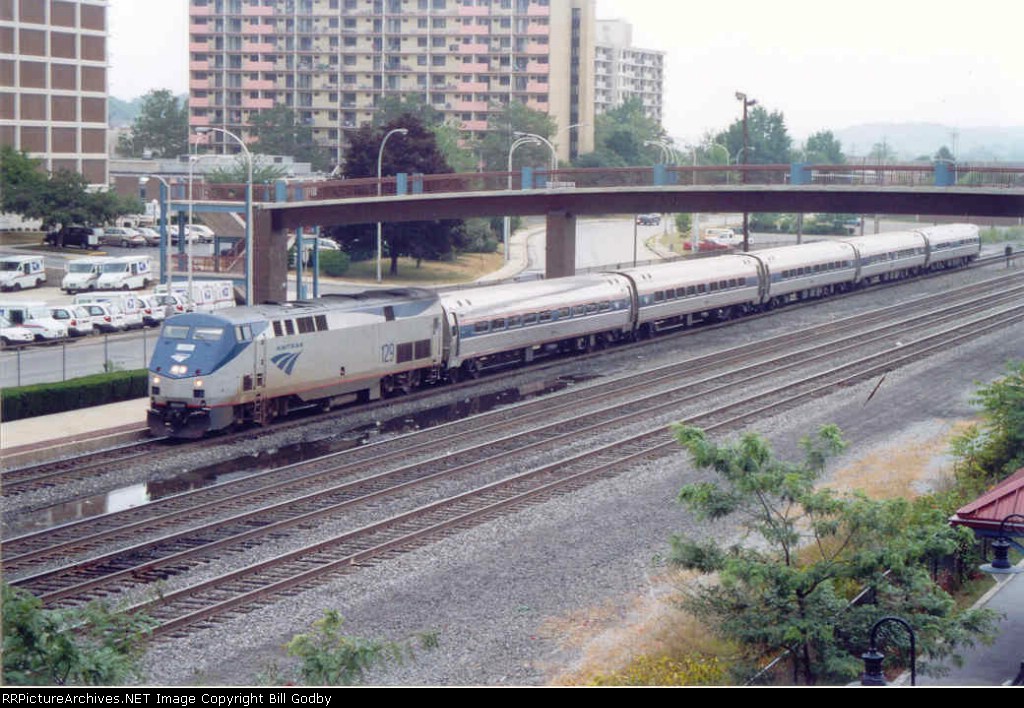 43 pulling into Altoona