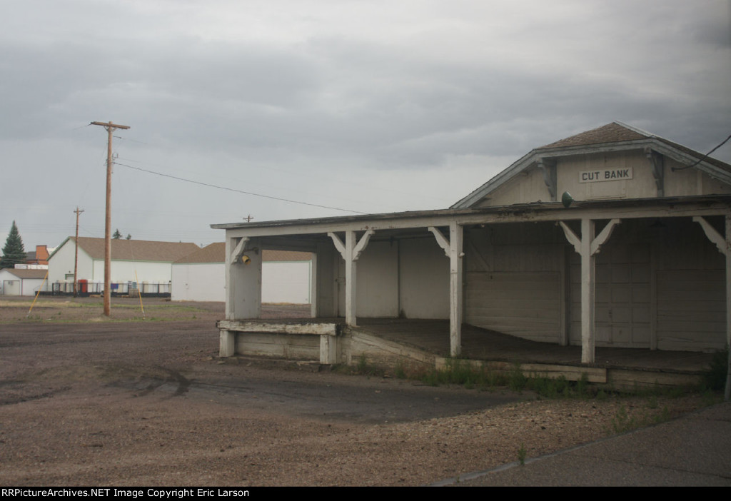 Station at Cut Bank