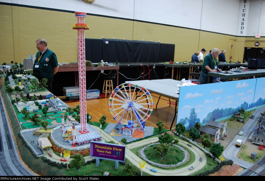 HO Scale Theme Park Scene