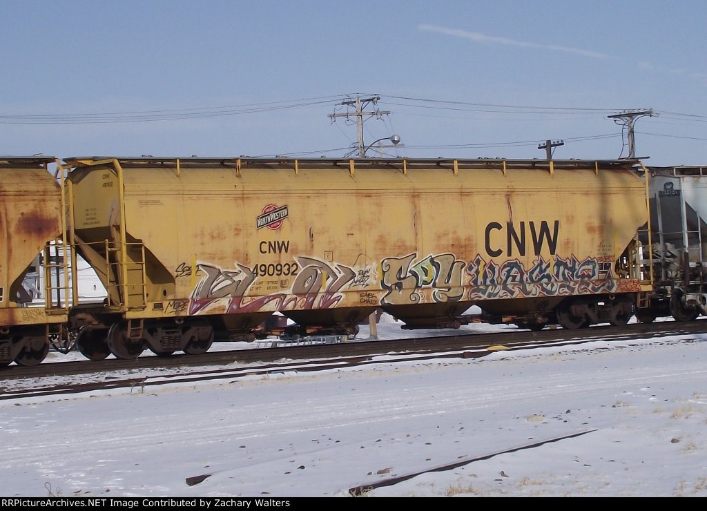 CNW 490932