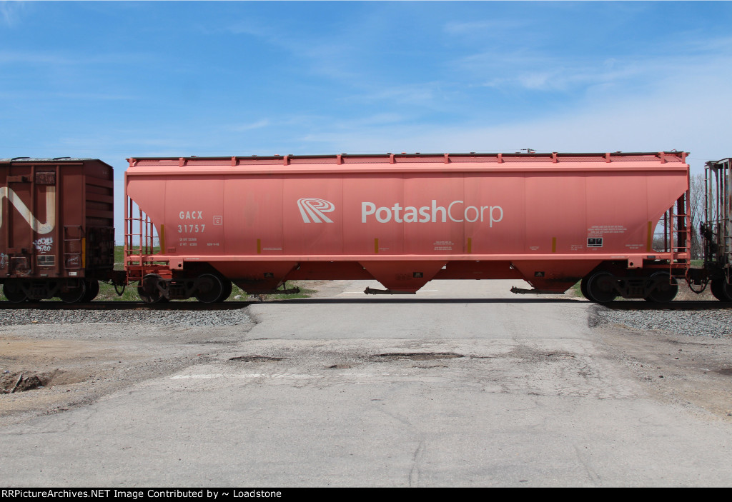 GACX 31757