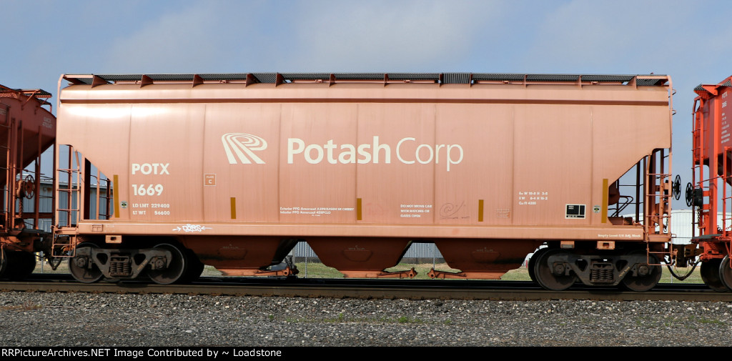 POTX 1669