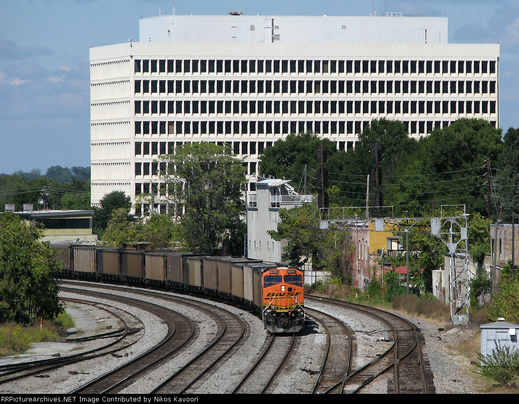 BNSF 6202 shoving on the end of a empty Scherer.