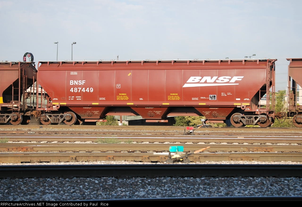 BNSF 487449