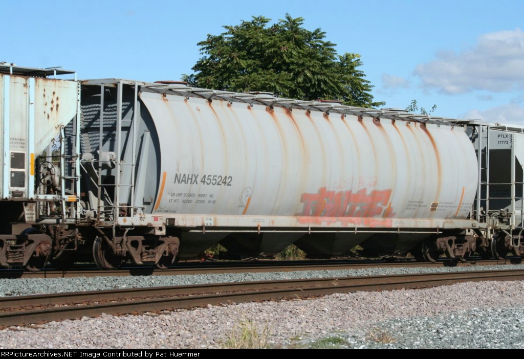NAHX 455242