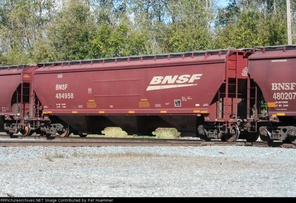 BNSF 484958