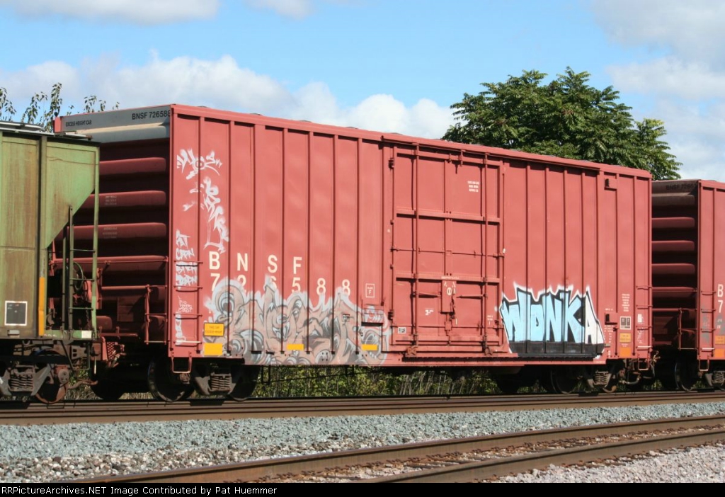 BNSF 726588