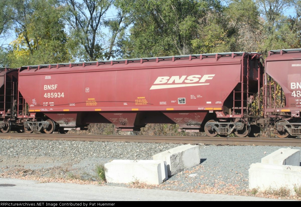 BNSF 485934