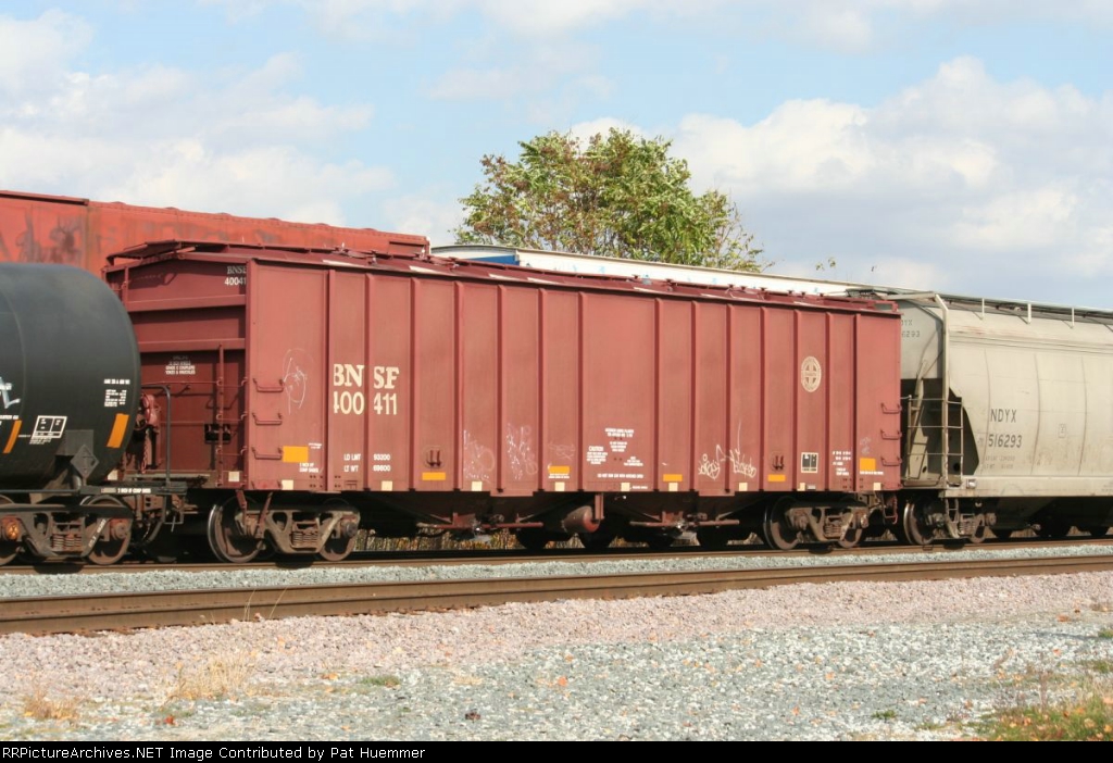 BNSF 400411