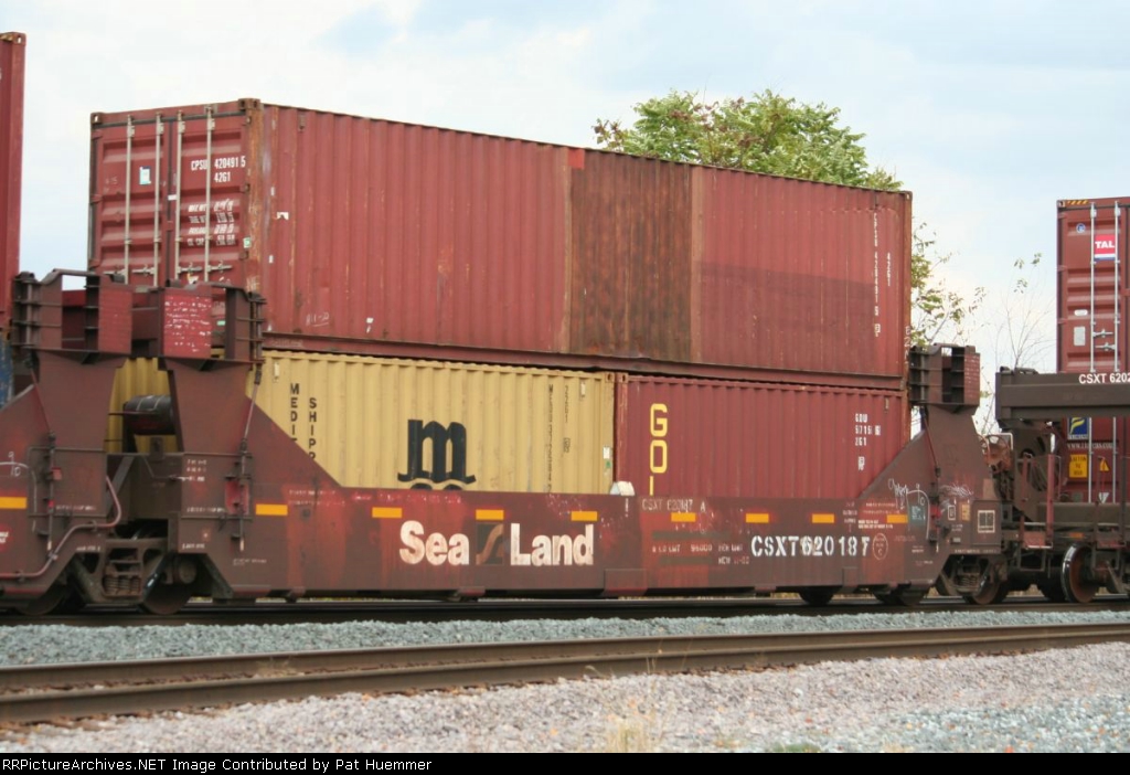 CSXU 620187