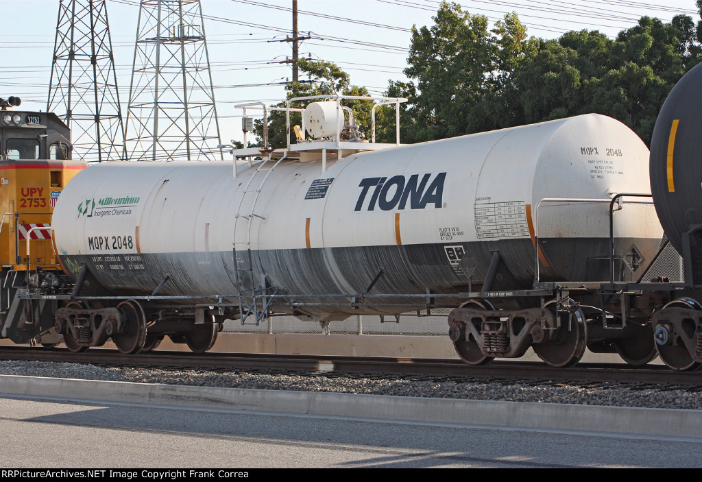 MQPX 2048 Tank car