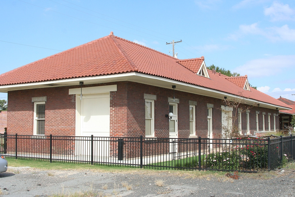 1910 MOPAC depot