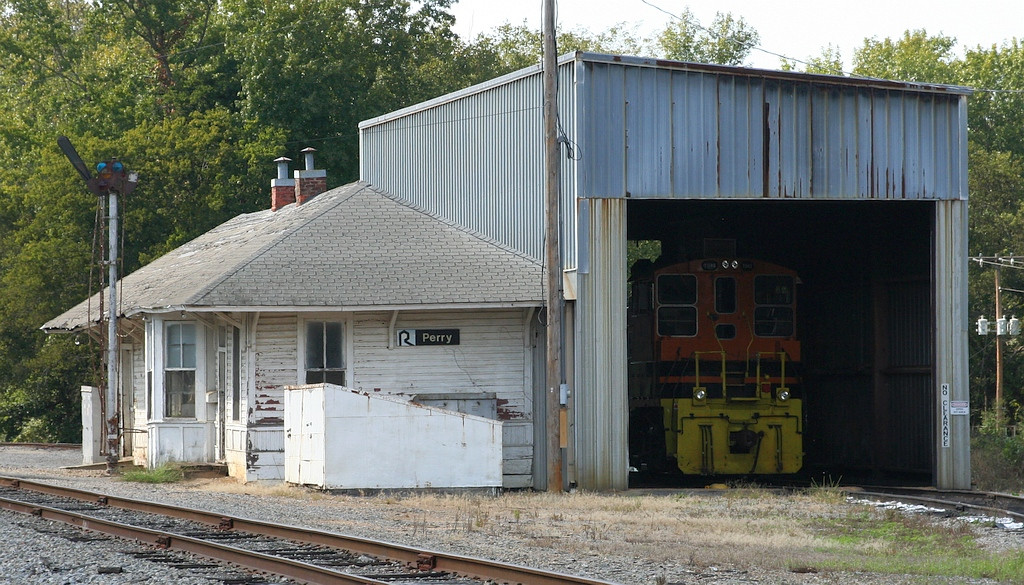 Rock Island depot with LRW shops