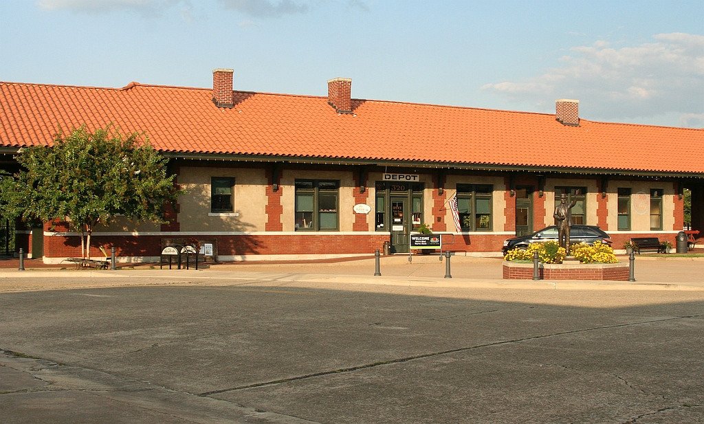 1916 MOPAC passenger depot