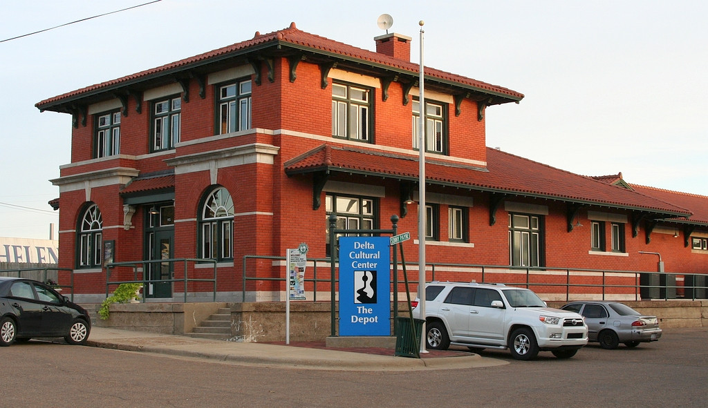 1912 MOPAC depot