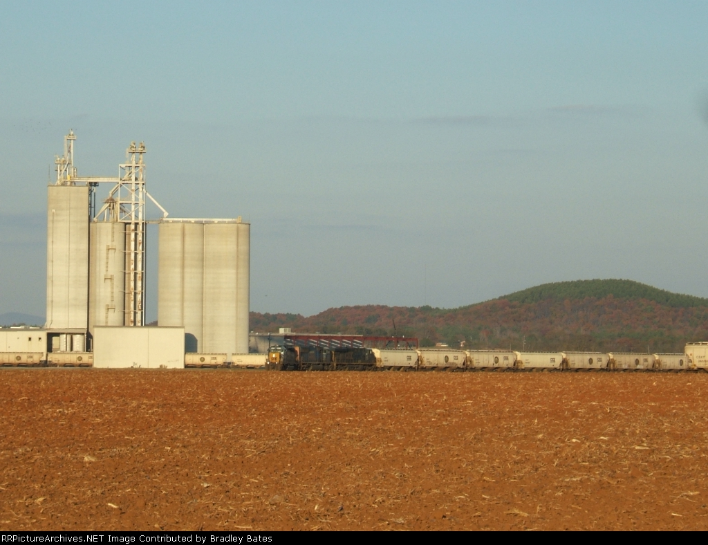 A Csxt Grain Train