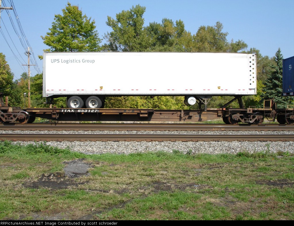 TTAX Spinecar 653127 w/MAR Trailer 525946 EB