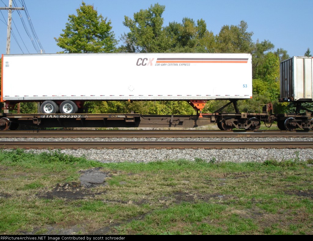 TTAX Spinecar 653303 w/CCX Trailer 441-6651 EB