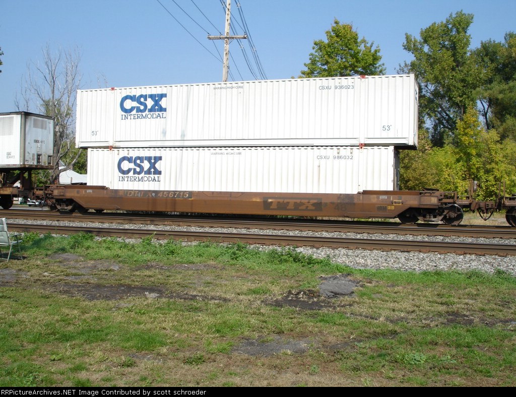 DTTX Double Stackcar 456715 w/CSXU Container's 986032 & 936023 EB