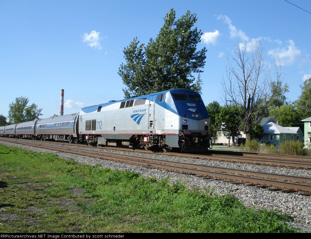 AMTK 712 haulin the mail EB 