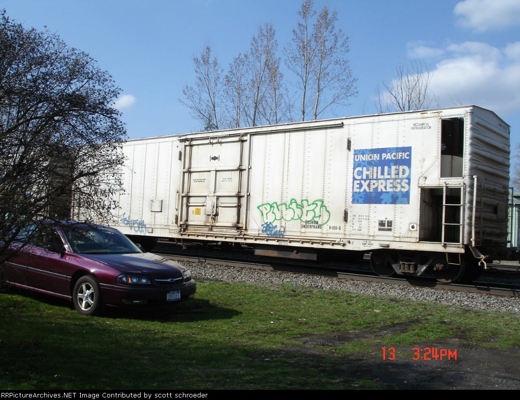 FEC 70220 Double Stackcar w/TOLU Container #311241 & 2 APL Containers EB
