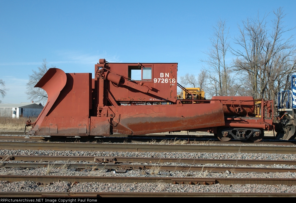 BN 972618, flanger/spreader, at the BNSF Yard