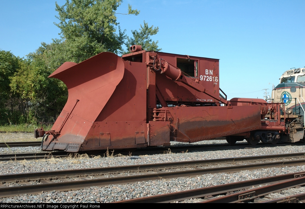BN 972618, flanger/spreader, at the BNSF Yard