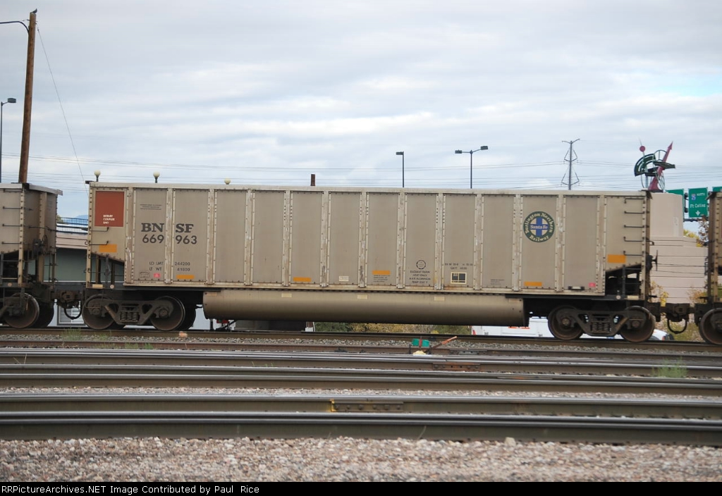 BNSF 669963